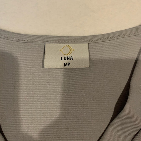 LUNA SCRUBS top - Picture 2 of 6